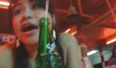 Mädchen in schicken Kleidern pornofilme von amateuren haben Sex