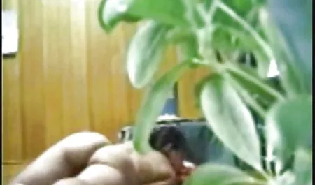 Chloe Chaos die besten deutschen amateur pornos bekam Creampie, nachdem sie einen dicken Schwanz abgewischt hatte