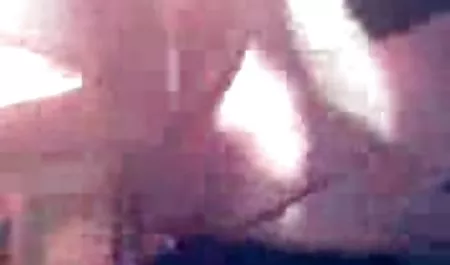 Die belastbare Asiatin gab den Grauhaarigen ihre deutsche amateur pornofilme Löcher