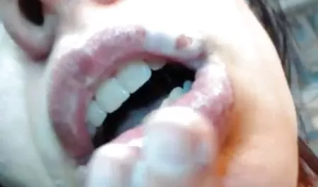 MILF Demi amateur pornofilme gratis Fox wichst ihre Lieblingsmethode