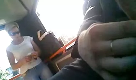 Für verschütteten Tee besprühte Mira Cuckold den Mund ihres Mannes amateur sexfilm