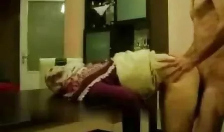 Mit amateursexfilm kostenlos Sperma im Gesicht geraucht