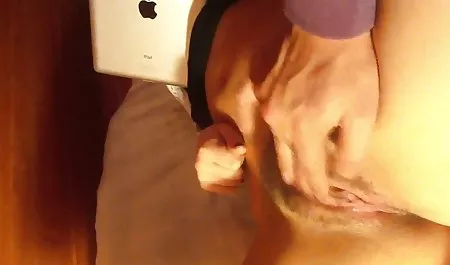 In der Küche mit Dildo und kostenlose amateur pornos Sahne
