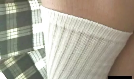Cadence Lux private kostenlose sexfilme brachte Ehemann dazu, das Sperma eines Geliebten zu essen