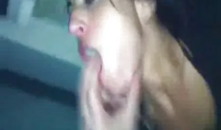 Brett Rossi hat Spiele amateur fickfilme mitten in der Küche gedreht